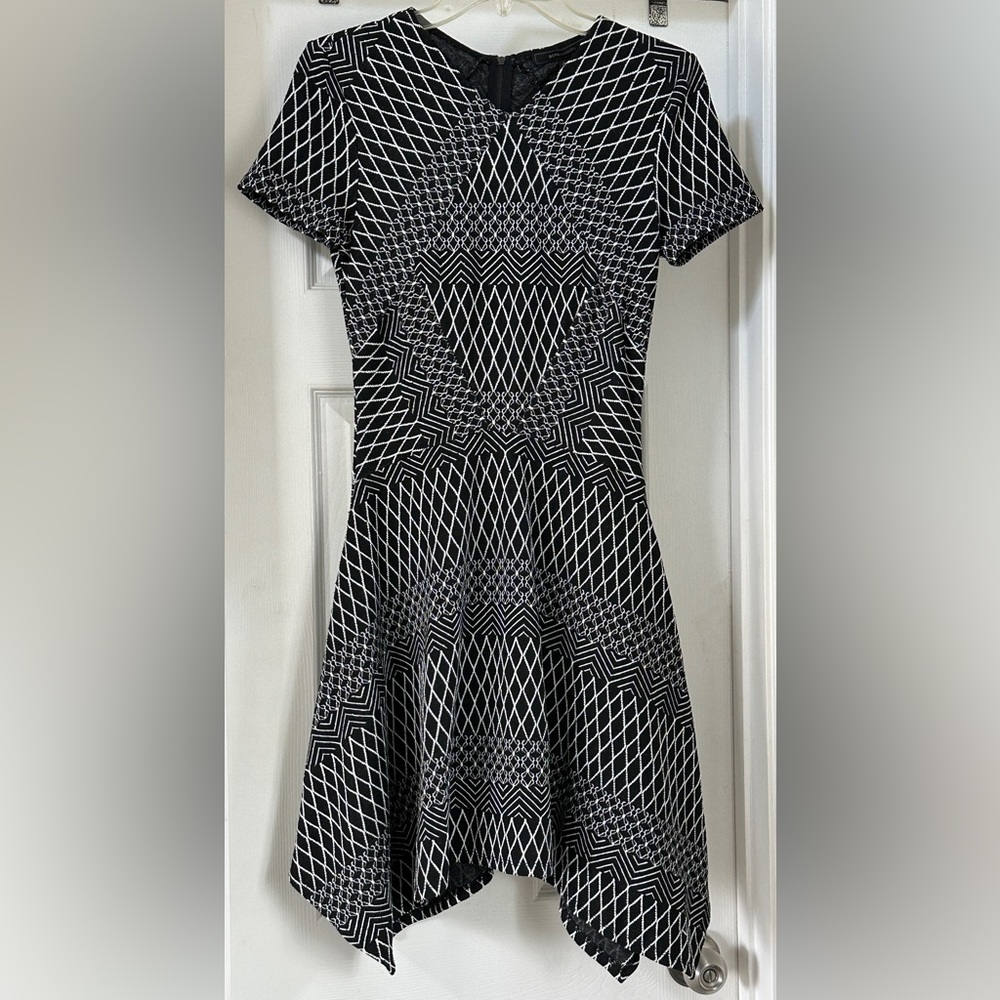 BCBGMaxAzria Arsley Asymmetrical Jacquard
Dress